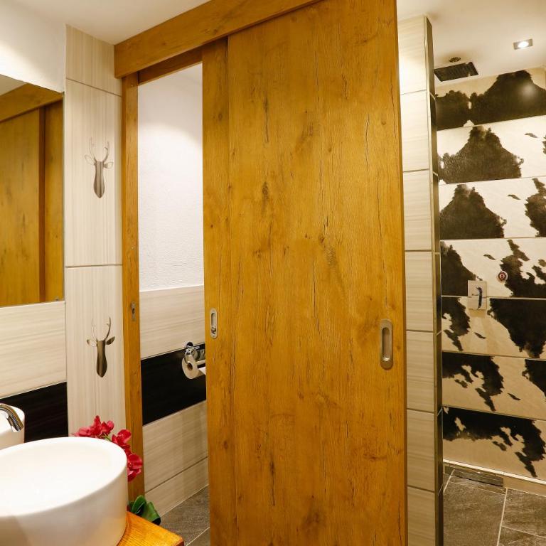Hotel Forsthof - Classic Dreibettzimmer - 5