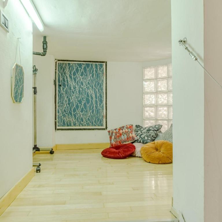 GuestHost - Comfortable Loft Apartment Turin - One-Bedroom Apartment - 15