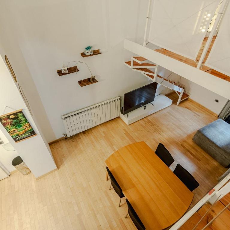 GuestHost - Comfortable Loft Apartment Turin - One-Bedroom Apartment - 12