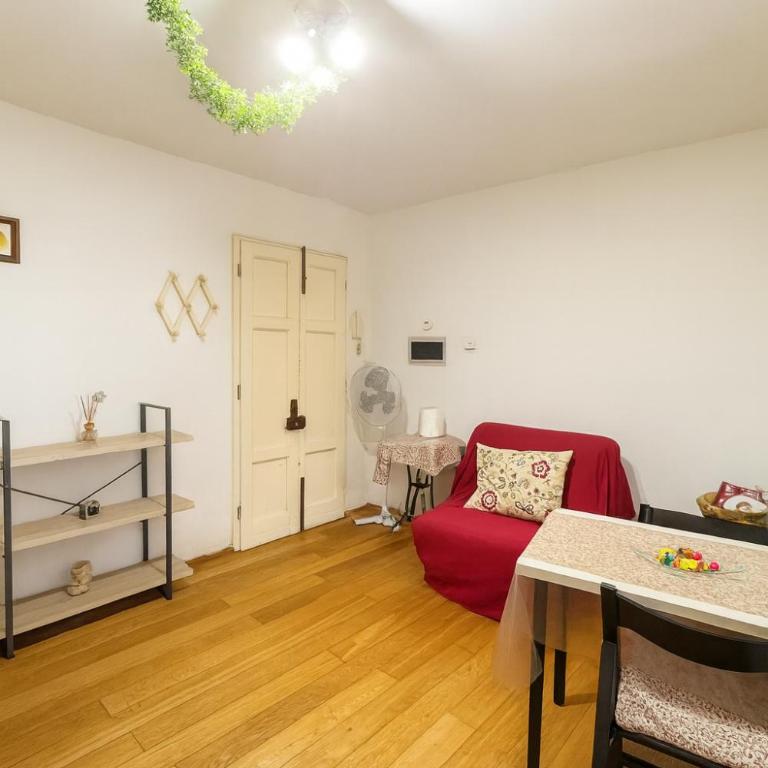 Incantevole Monolocale a Lucca nel Centro Storico - BanStay - One-Bedroom Apartment - 2