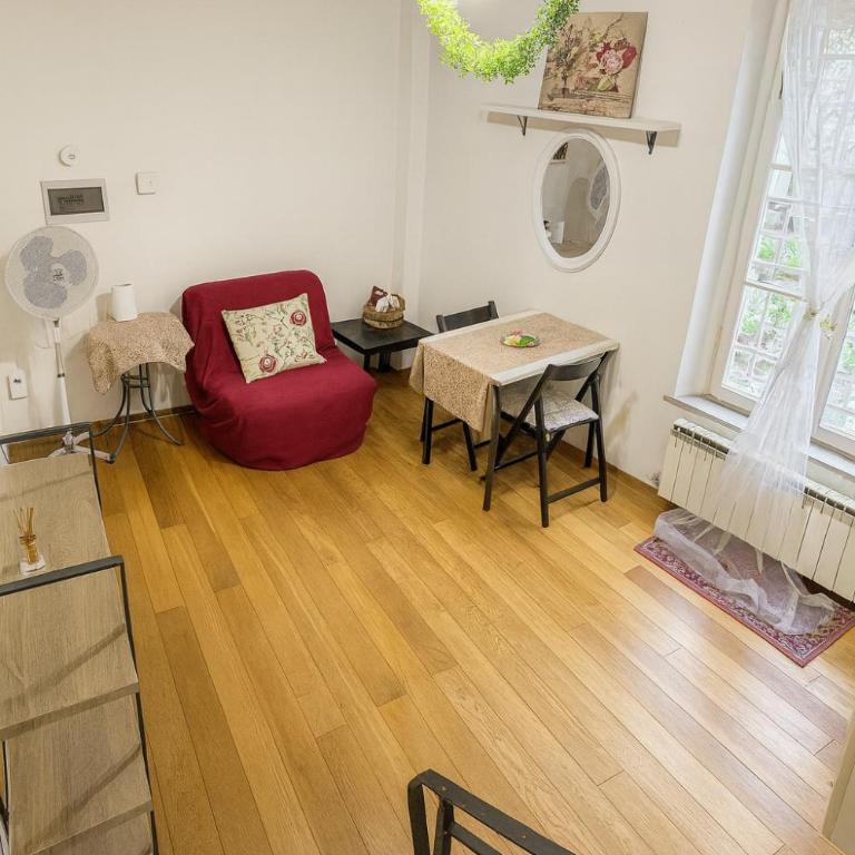 Incantevole Monolocale a Lucca nel Centro Storico - BanStay - One-Bedroom Apartment - 8