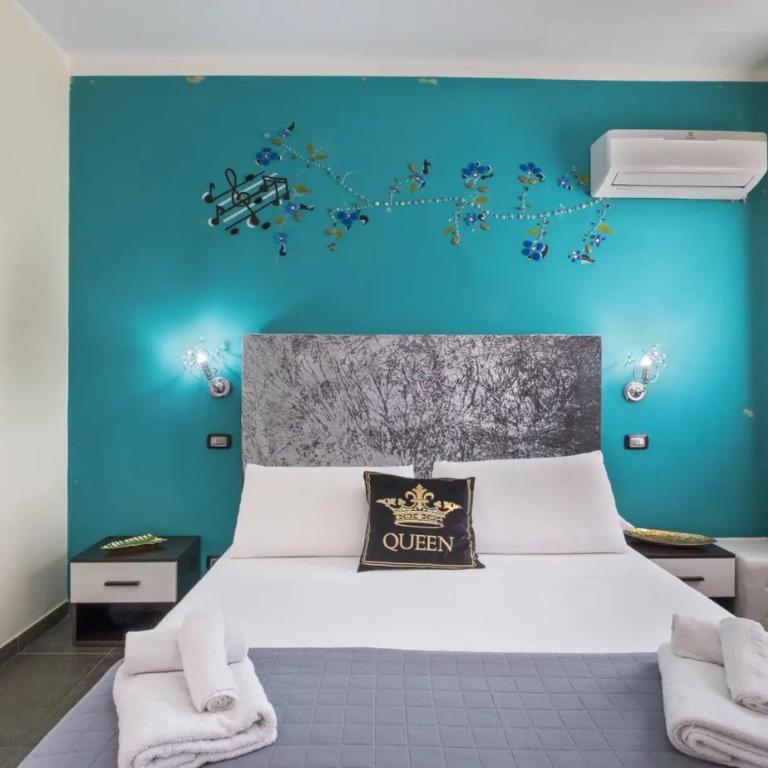 Porto Bloom Suites - Camera Queen Superior - 7