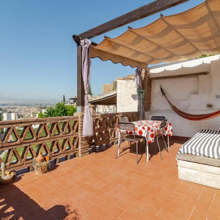 La Constanza Casa Cueva by ASH - Three-Bedroom Townhouse - 10
