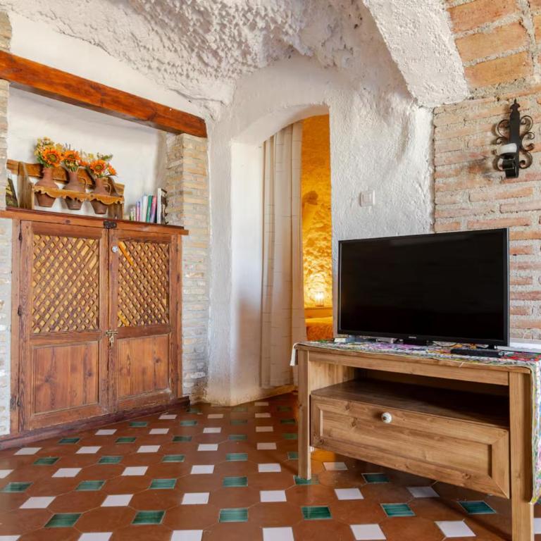 La Constanza Casa Cueva by ASH - Three-Bedroom Townhouse - 24