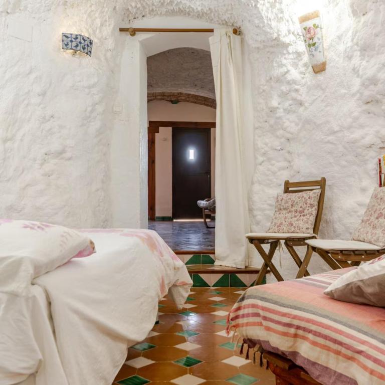 La Constanza Casa Cueva by ASH - Three-Bedroom Townhouse - 51