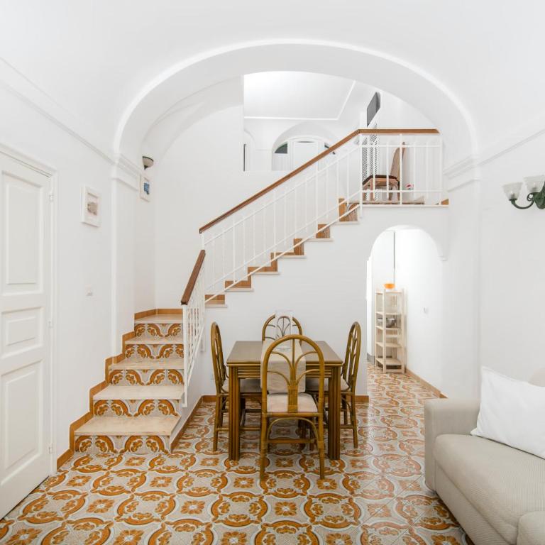 Villa Mariuccia Capri - Appartamento con 1 Camera da Letto con Terrazza - Su 2 Livelli - 10