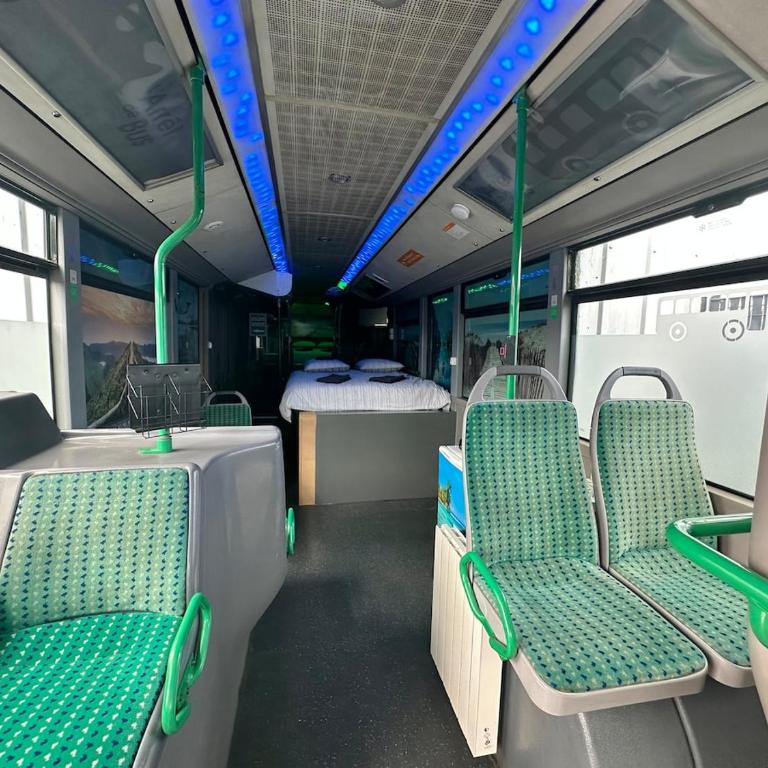 BUS aménagé pour un séjour insolite en famille - Loft - 4