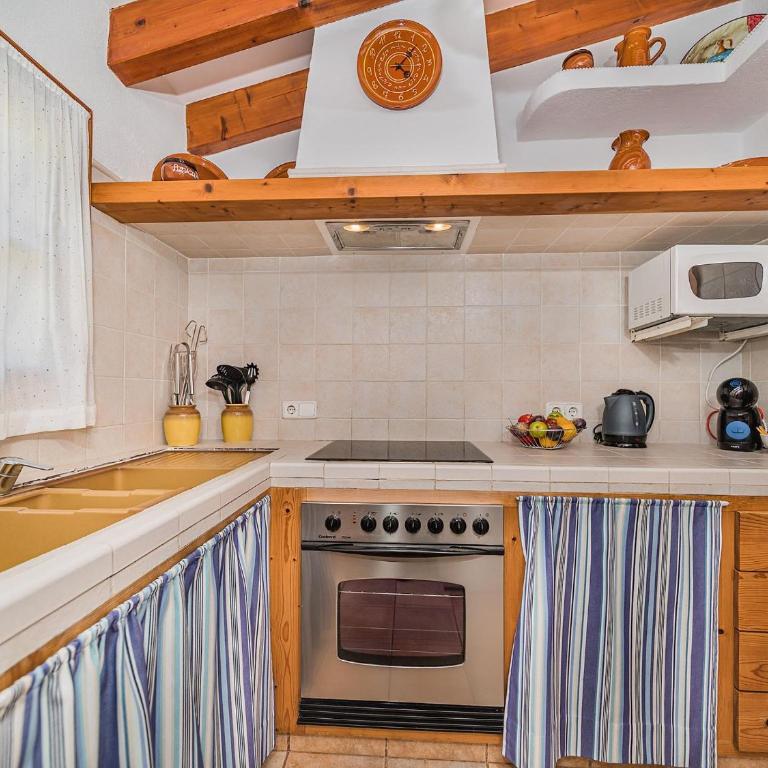 Villa Es Coste Rafal By SunVillas Mallorca - Villa - 53