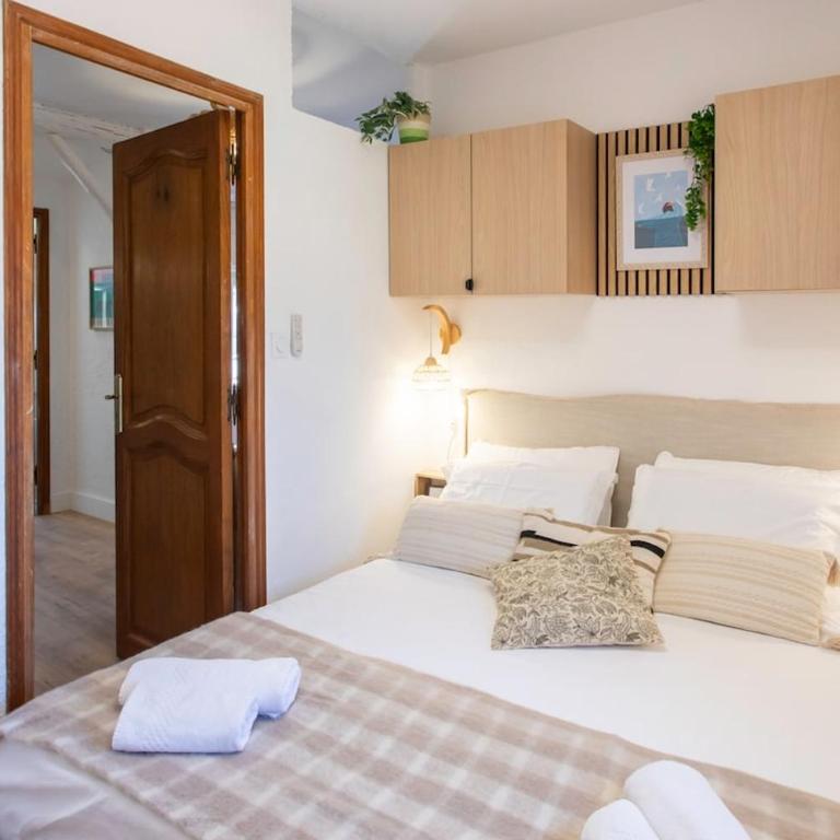 #36 Staywizus - Bright Eagle Nest Old town 5 mins from sea AC Wifi - Appartement 1 Chambre - 34