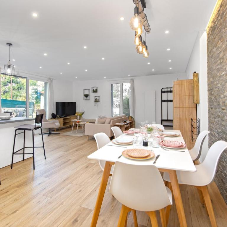 Somptueux appartement - Piscine privée - Parking - Apartment mit 3 Schlafzimmern und privatem Pool - 14