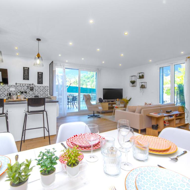 Somptueux appartement - Piscine privée - Parking - Apartment mit 3 Schlafzimmern und privatem Pool - 26