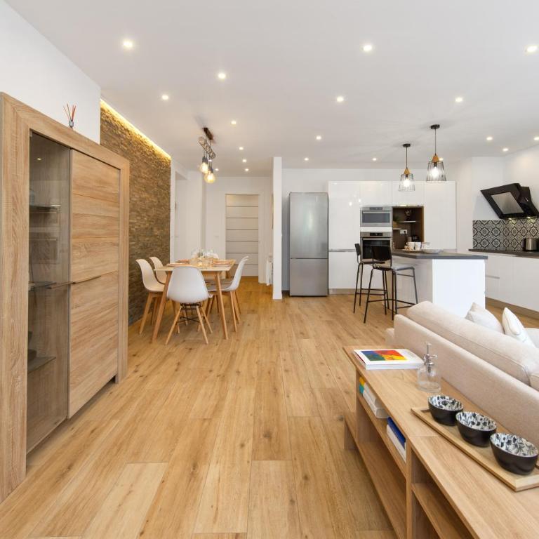Somptueux appartement - Piscine privée - Parking - Apartment mit 3 Schlafzimmern und privatem Pool - 28
