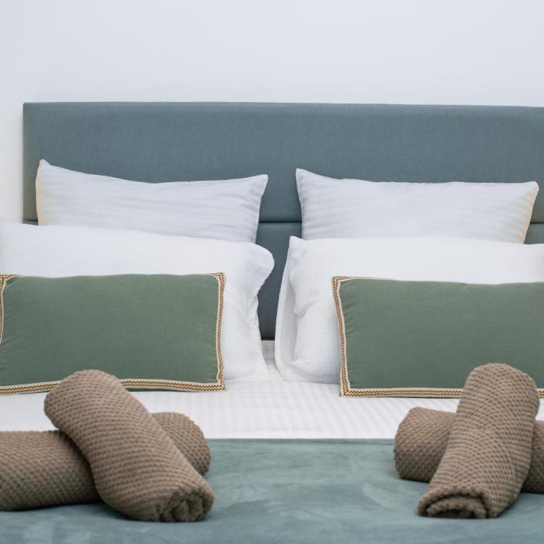 Somptueux appartement - Piscine privée - Parking - Apartment mit 3 Schlafzimmern und privatem Pool - 40