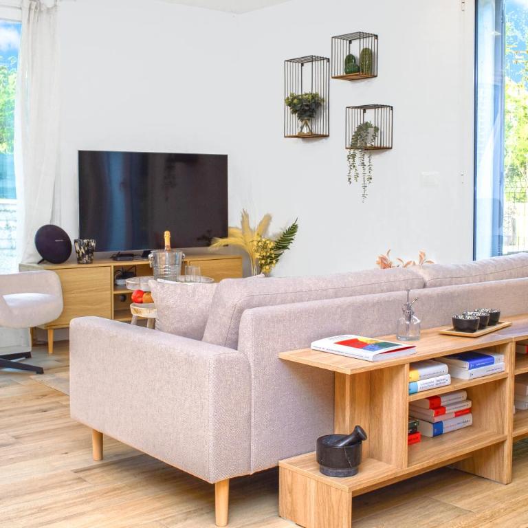Somptueux appartement - Piscine privée - Parking - Apartment mit 3 Schlafzimmern und privatem Pool - 32