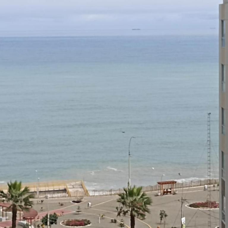 Moderno departamento para tus vacaciones o trabajo en San Miguel - Apartamento con balcón - 49