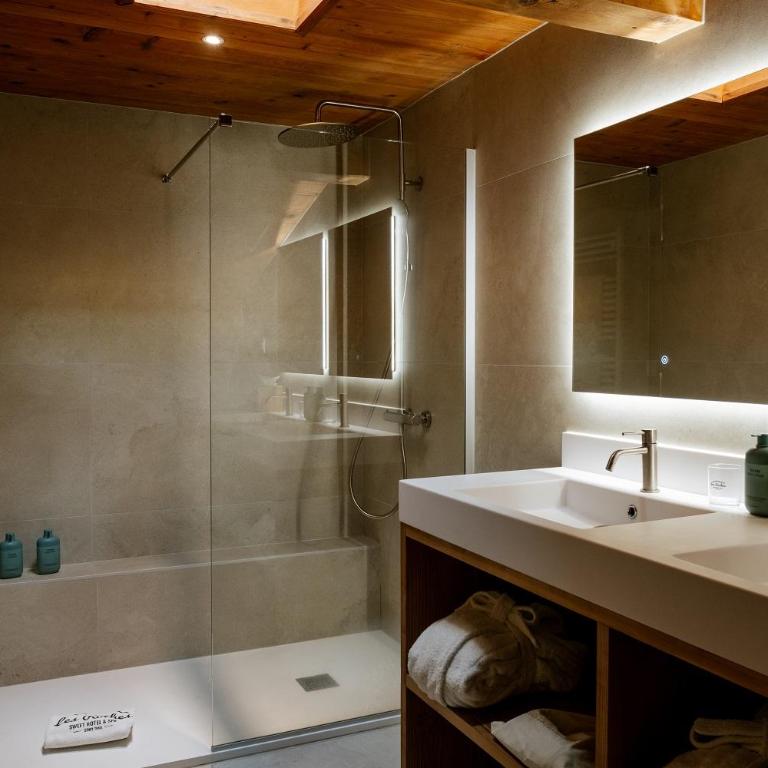 Hôtel Les Roches Fleuries - Suite Junior - 5