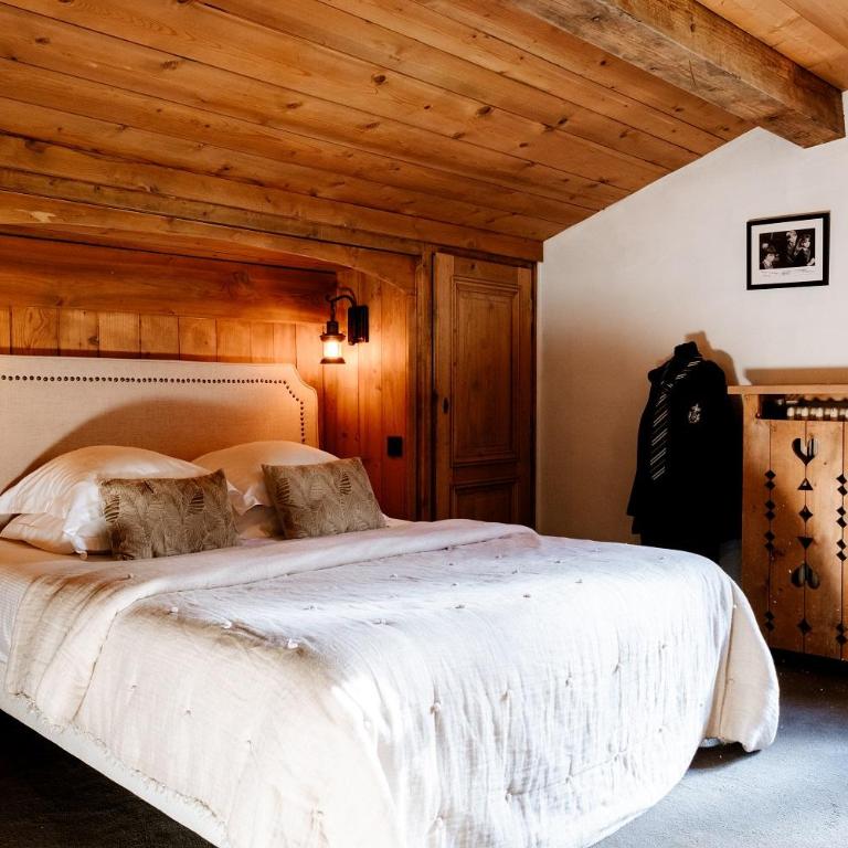 Hôtel Les Roches Fleuries - Chambre Familiale - 5