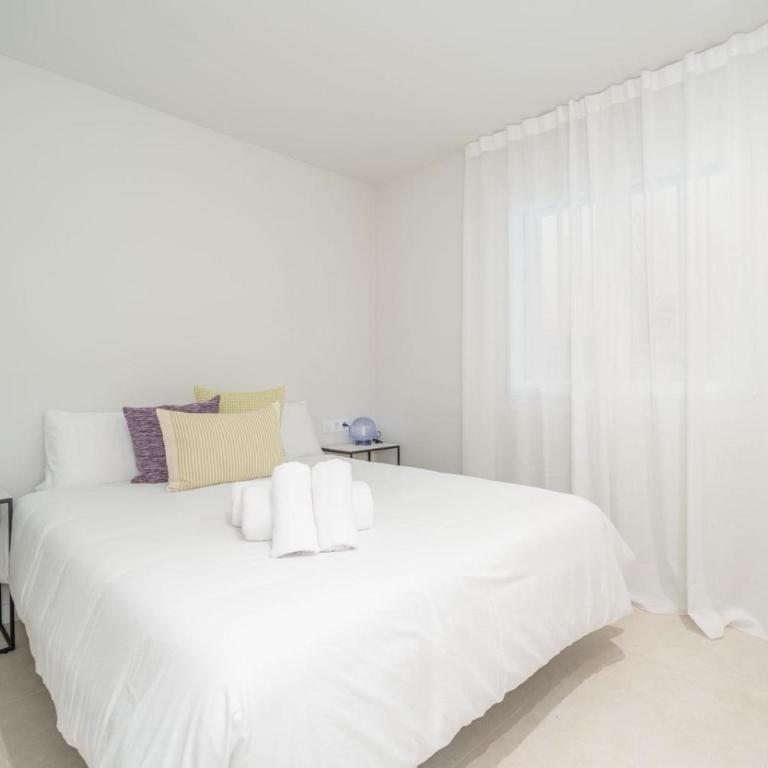 Milenial Immo Beachfront with parking Roses - Two-Bedroom Apartment with Terrace and Sea View - 26