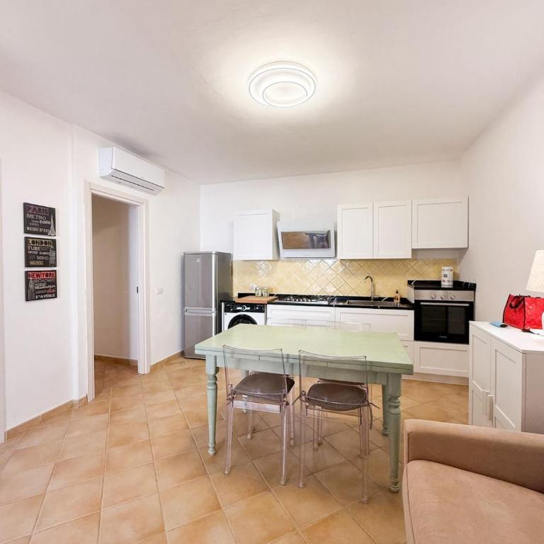 Two-room apartment in the heart of Golfo Aranci - Appartamento con 1 Camera da Letto - 5