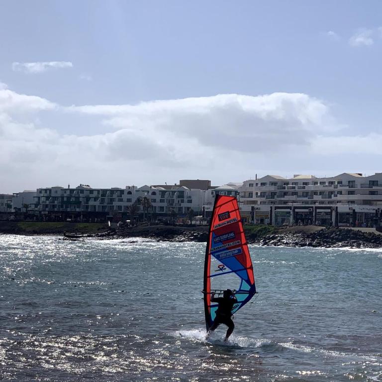 Casita Malvika - Luxury and Sea view - 1min to the Beach By Lanzarote Vacation Homes - Casa de 2 dormitorios - 50