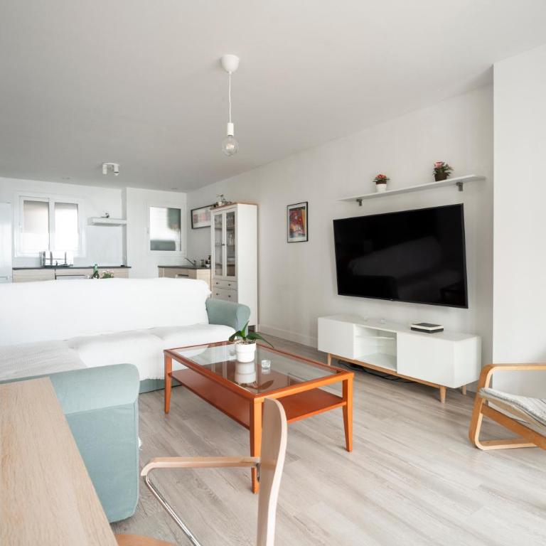 AA Guest - Sunshine Front Sea Views Eco Apartment - Apartamento de 2 dormitorios - 4