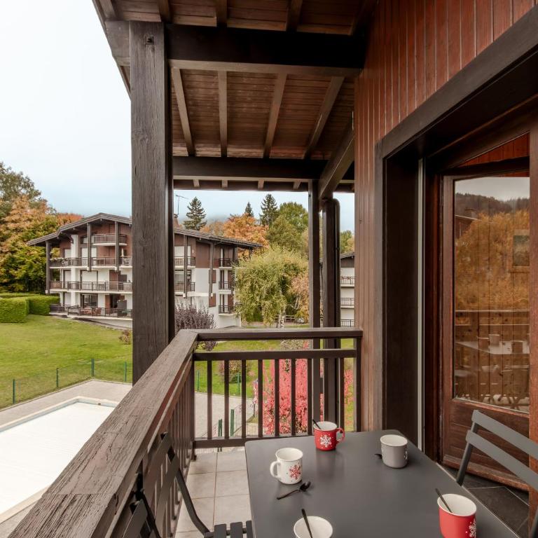 Les Chaumes - T3 moderne piscine - Appartement - 17