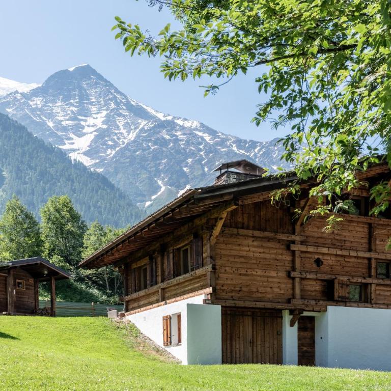 Chalet Altura- 5 Bedrooms - Jacuzzi and Sauna - By Cozee Rentals - Chalet - 3