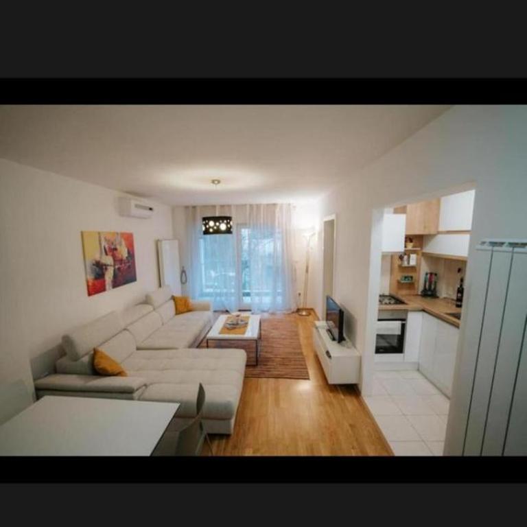 Saray Residence - City center - Free parking - One-Bedroom Apartment - 1