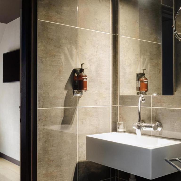 New Hotel République - Superior Room - Albert House - 4