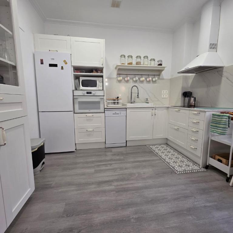 1A165 by R2R Moderno y coqueto apartamento con garaje - Apartamento de 2 dormitorios - 3