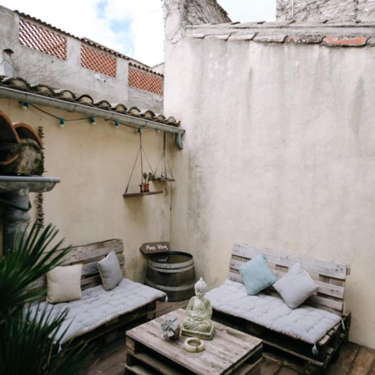 Charming Village House in the Heart of Isle-sur-la-Sorgue - Vacation Home - 13