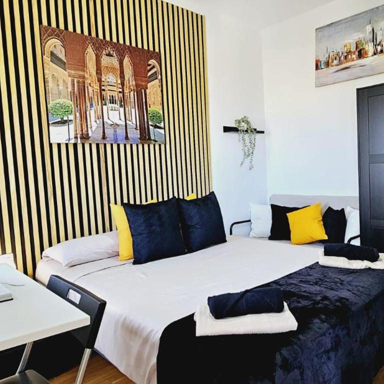 Premium refurbished apartment in Barcelona city center - Two-Bedroom Apartment - 13