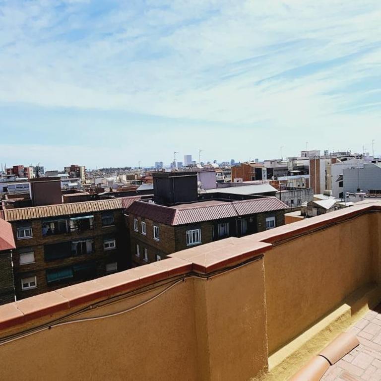 Premium refurbished apartment in Barcelona city center - Two-Bedroom Apartment - 35