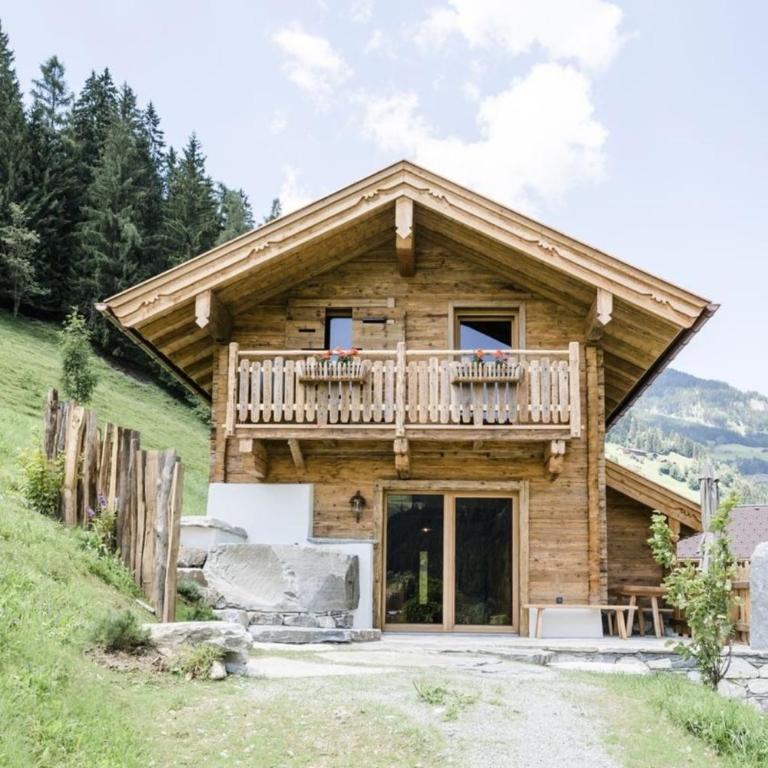 Chalet Almrausch - Ferienhaus - 1