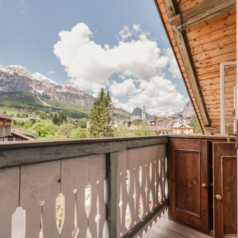 Ca' Alpini - Mountain View Terrace & Parking - Appartamento con 1 Camera da Letto, Balcone e Vista Montagna - 6