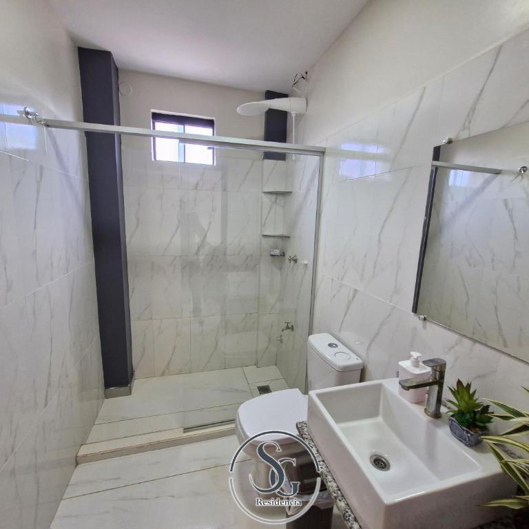 Residencia SG - Casa Duplex - Three-Bedroom House - 28