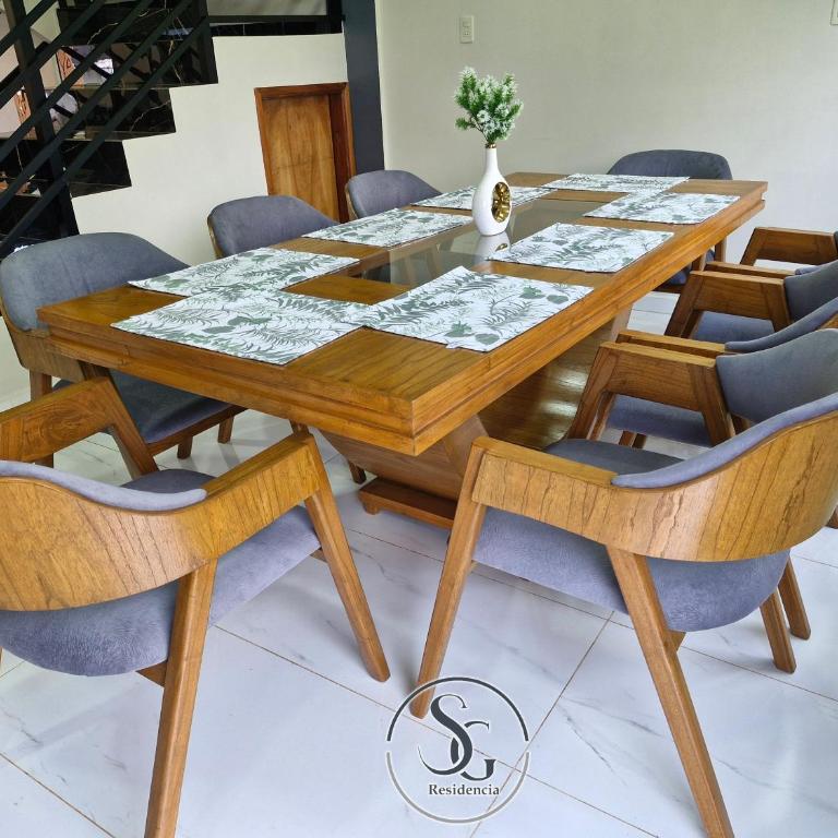 Residencia SG - Casa Duplex - Three-Bedroom House - 8