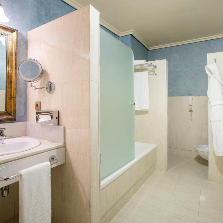 Soho Boutique Duques de Medinaceli - Adults Recommended - Habitación Deluxe - 9