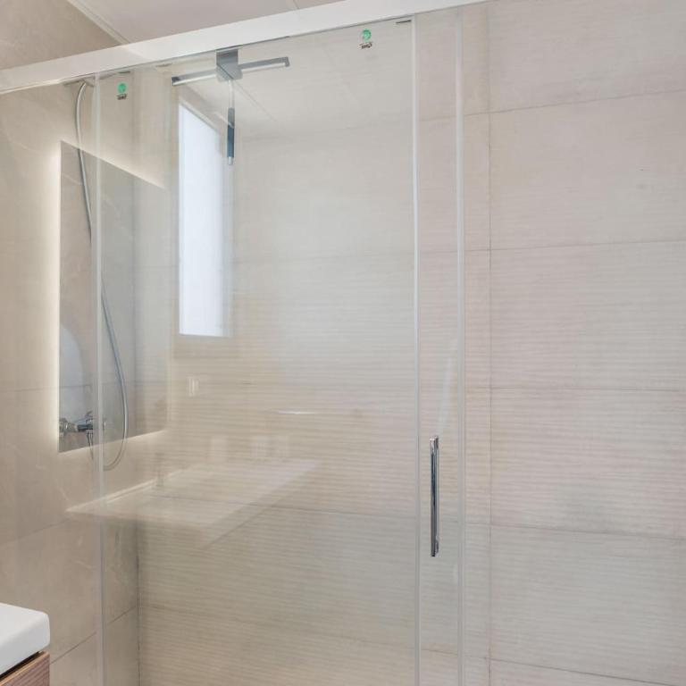 Calanova Escape - Apartamento de 2 dormitorios con terraza y vistas al mar - 9