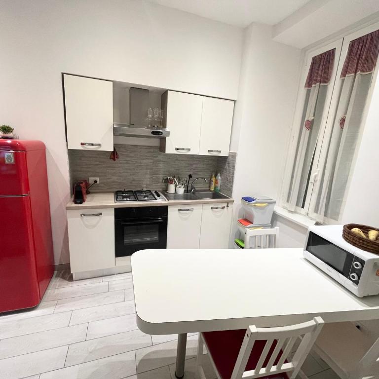 Cuore di Testaccio Apartment 2 - Appartamento con 2 Camere da Letto - 3