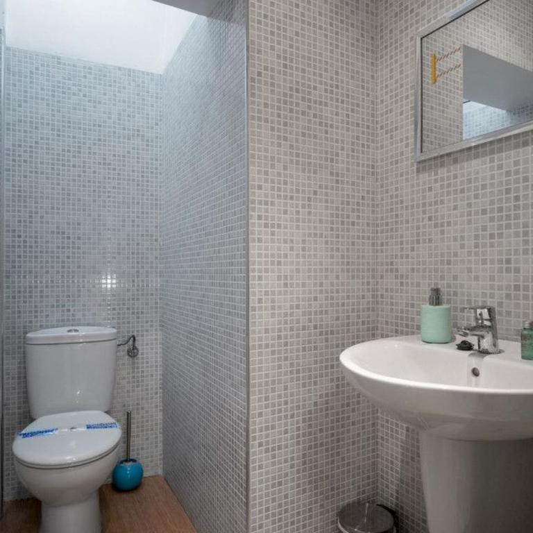 Cozy and Vintage-2Bedrooms 1.5Bathrooms-Malasaña - Two-Bedroom Apartment - 14