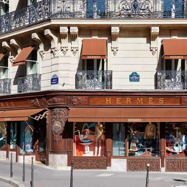Av des Champs-Elysées, Arc de Triomphe - 12 GUESTS - Four-Bedroom Apartment - 15