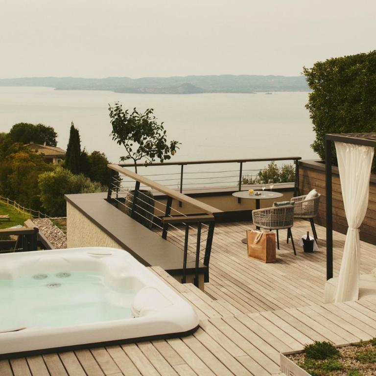 Cape of Senses - Suite con Vasca Idromassaggio - 6