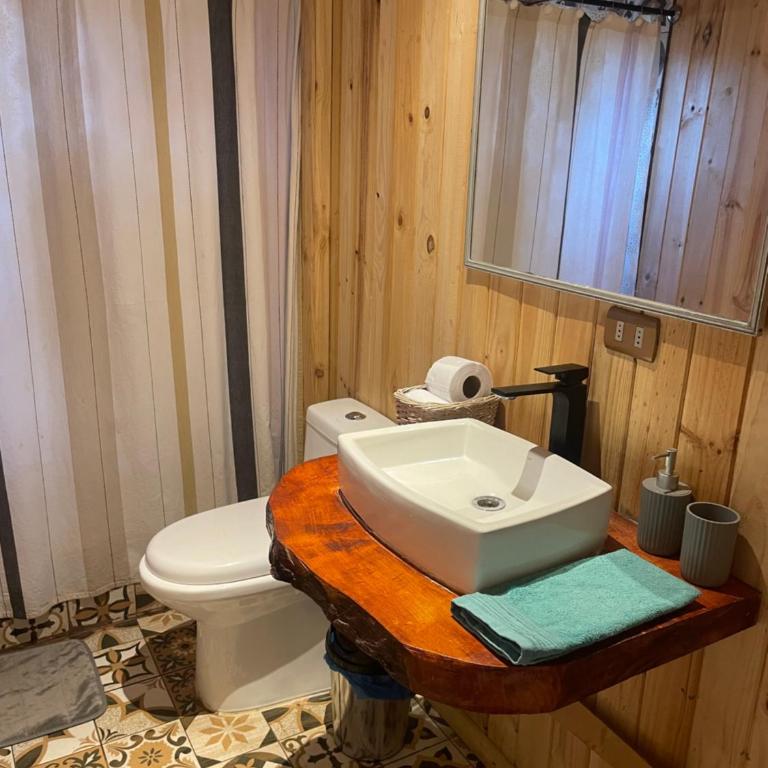 Loft equipado con hot tub cercano a Punta de Lobos - Two-Bedroom Apartment - 15