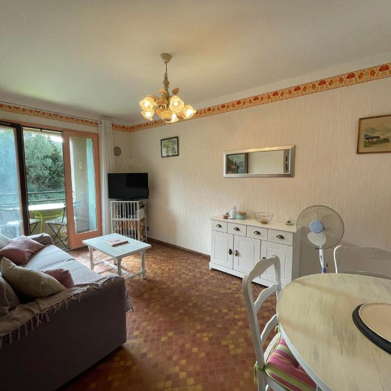 4PA44 appartement avec piscine et parking - Apartment - 2
