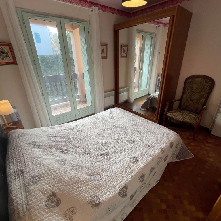 4PA44 appartement avec piscine et parking - Apartment - 7