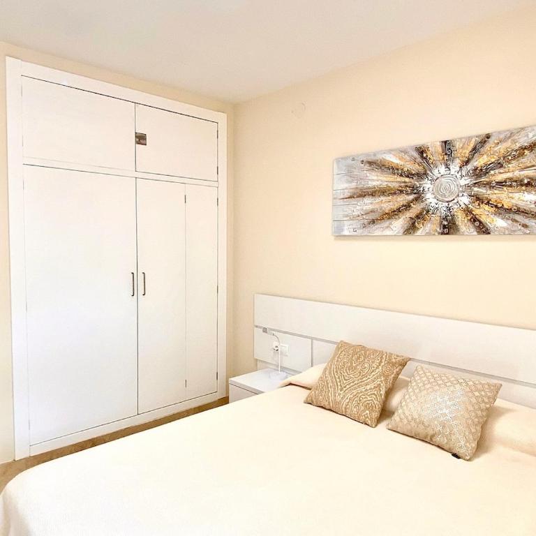 Nice apartment in Cambrils - Two-Bedroom Apartment with Balcony and Terrace - 6