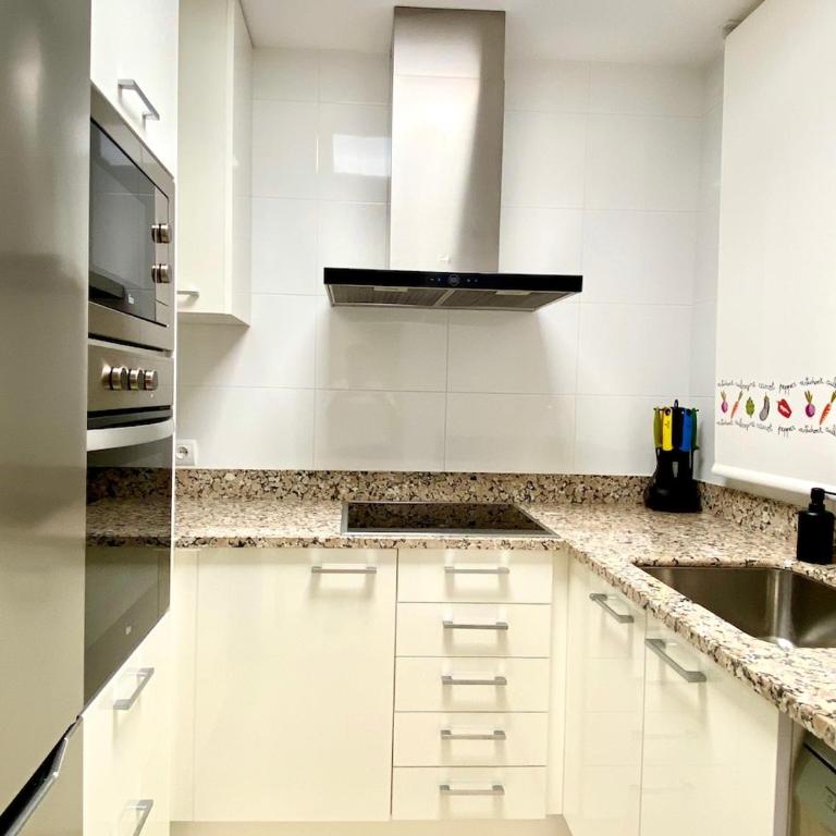 Nice apartment in Cambrils - Two-Bedroom Apartment with Balcony and Terrace - 10