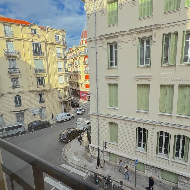 ⁂ Petit nid design au centre de Nice - Appartement 1 Chambre - 12