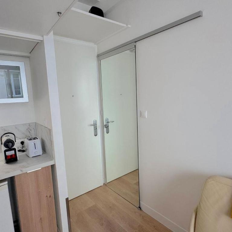 ⁂ Petit nid design au centre de Nice - Appartement 1 Chambre - 33